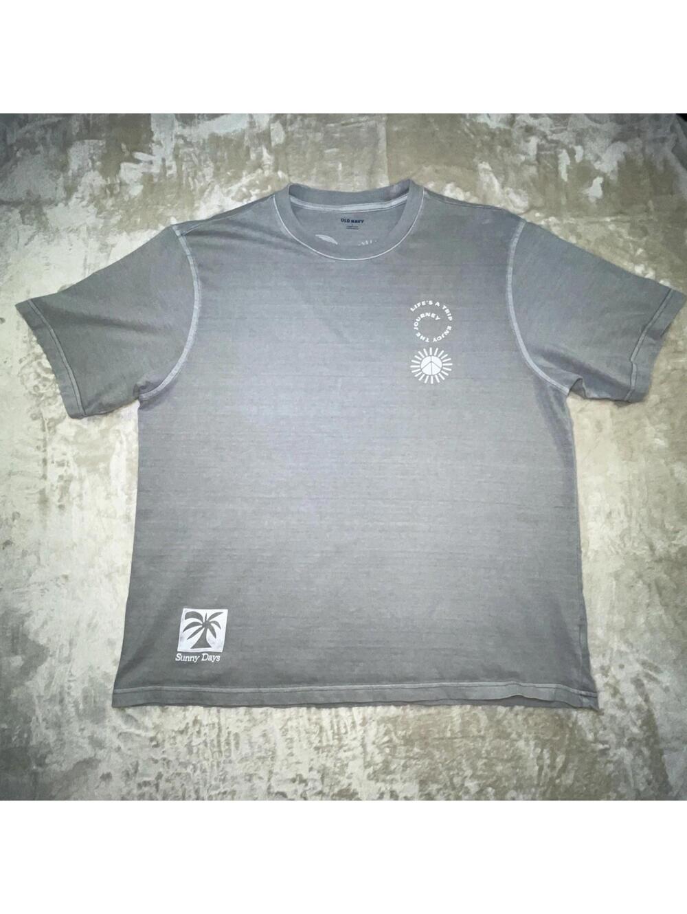 Old Navy Men’s “Life’s A Trip…” Gray Short Sleeve Crew Neck T-Shirt Sz L